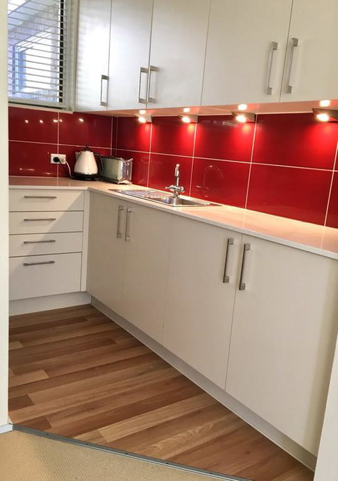Cozy One Bedroom Apartment In Waverton - Accommodation Port Hedland 3