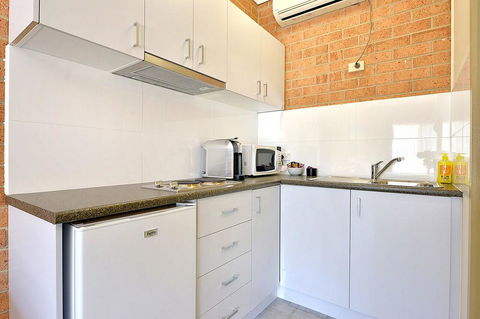 Cranbourne Motor Inn - Accommodation Port Hedland 2