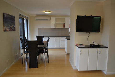 Crisands Of Echuca - Accommodation Port Hedland 2