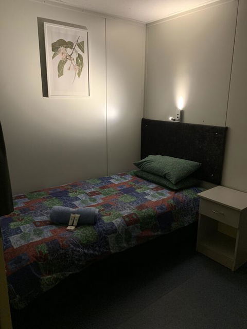 Cue Motel - Accommodation Port Hedland 1