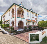Cumquat House