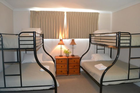 Cypress Drive Town House - Accommodation Port Hedland 1