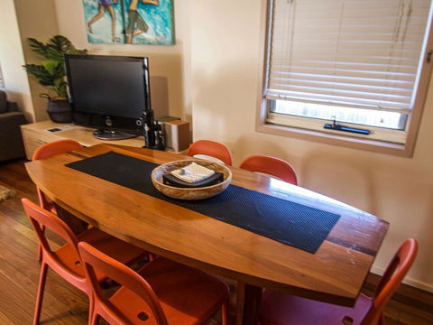 Dawn - Three Sisters Beachhouse - Accommodation Port Hedland 1