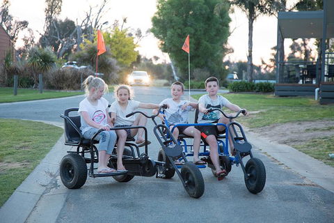 DC On The Lake - Accommodation Port Hedland 2