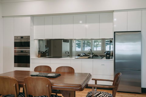 Deco Beach Luxury Apartments - Accommodation Port Hedland 3