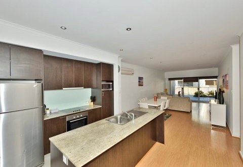 Del Mar 28 - Accommodation Port Hedland 3