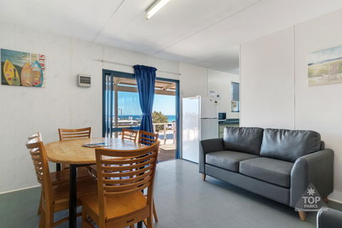 Denham Seaside Caravan Park - Accommodation Port Hedland 2