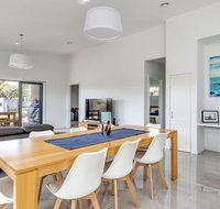 Diamond Bay Beach House brand new - Accommodation Port Hedland