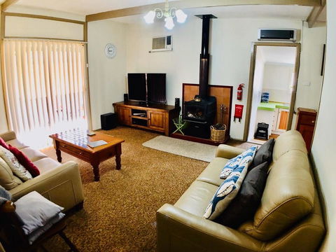 Didgy Ridge - Accommodation Port Hedland 0