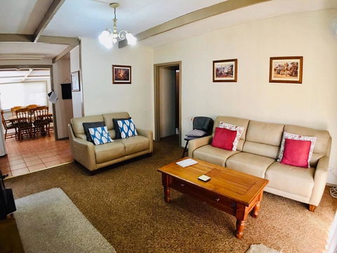 Didgy Ridge - Accommodation Port Hedland 2