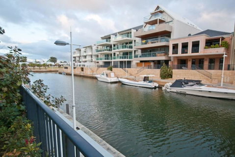 Dolphin Quay Apartment-2 Bedroom - Accommodation Port Hedland 3