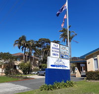 Dolphins of Mollymook Motel and Fifth Green Apartments - Accommodation Port Hedland