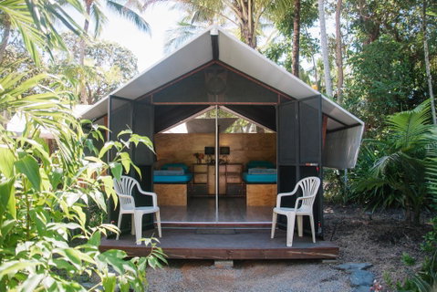 Dougies Backpackers Resort - Accommodation Port Hedland 2