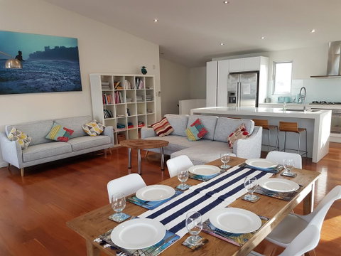 Dream Catcher Beach House - Shellharbour - Accommodation Port Hedland 0