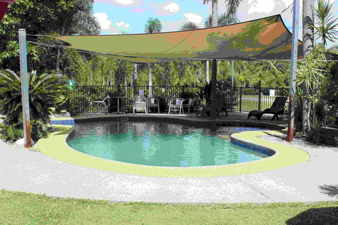 Dunk Island View Caravan Park - Accommodation Port Hedland 2