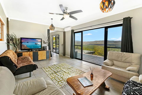 Eagles Loft - Accommodation Port Hedland 0