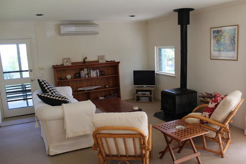 East Street Retreat - Accommodation Port Hedland 1