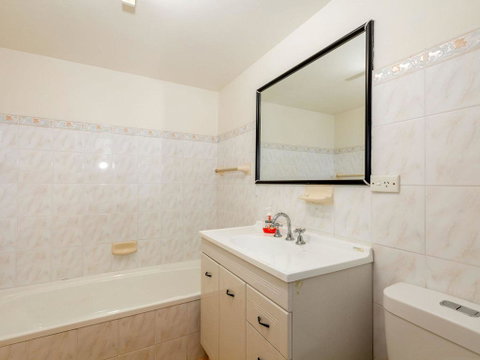 Ebbtide 6 - Opposite Main Beach - Accommodation Port Hedland 3