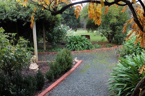 Elinike Guest Cottages - Accommodation Port Hedland 2