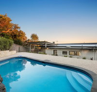 Ellerina Sea Vista Luxury Family Retreat with sauna pool amazing water views walk to beach - Accommodation Port Hedland