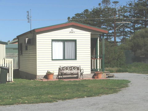 Elliston Waterloo Bay Tourist Park - Accommodation Port Hedland 1