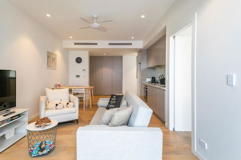 ENCORE IV: Bondi Junction - Accommodation Port Hedland 0
