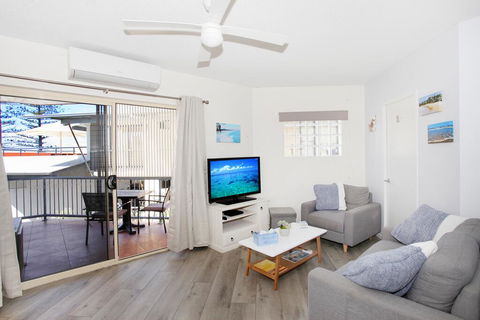 FABULOUS BEACHFRONT POSITION - Accommodation Port Hedland 2
