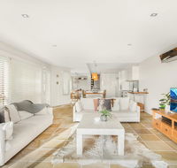 Family House With BBQ Deck Water View and Parking - Accommodation Port Hedland