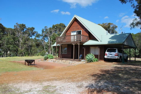 Farm Lane Retreat - Accommodation Port Hedland 0