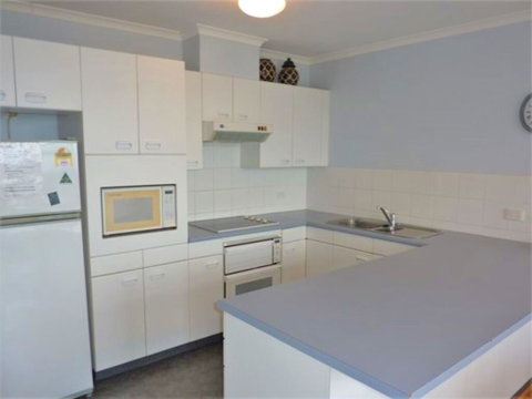 Fathoms 14 - Mollymook - Accommodation Port Hedland 2