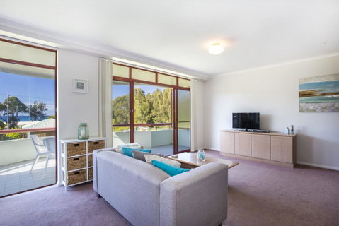 Fathoms 8 - Mollymook - Accommodation Port Hedland 1