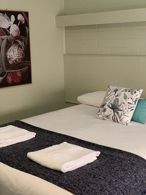 Finley Country Club Hotel Motel - Accommodation Port Hedland 2