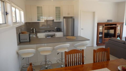 Fleurieu Coastal Retreat - Lot 150 Myponga Beach Road - Accommodation Port Hedland 3