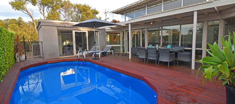 FLORENCE HOUSE Sundrenched Luxury With Pool & Deck - Accommodation Port Hedland 0