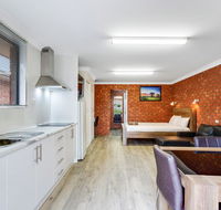 Fossicker Caravan Park - Accommodation Port Hedland