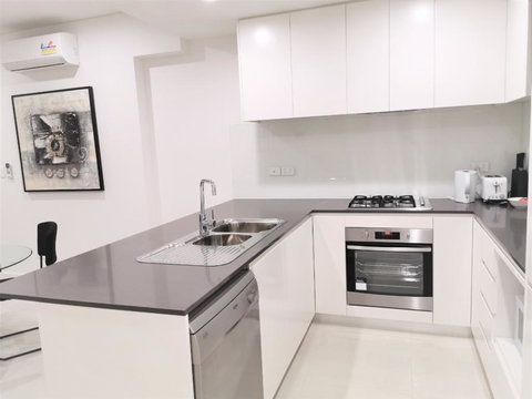 G04 Courtyard Apartment - Accommodation Port Hedland 0