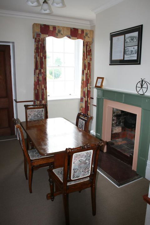 Gaol House Cottages - Accommodation Port Hedland 2