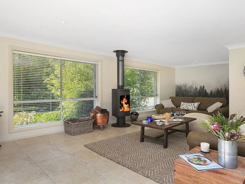 Garland Park - 3 Night Weekends For Price Of 2 - Accommodation Port Hedland 1