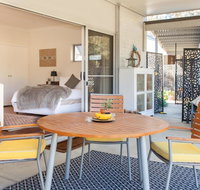 Gartelmann Studio  Gartelmanns Wines walk to The Deck Cafe  Wine tasting - Accommodation Port Hedland