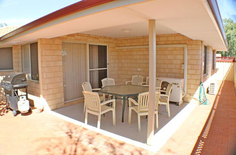 Geraldton Luxury Vacation Home - Accommodation Port Hedland 1