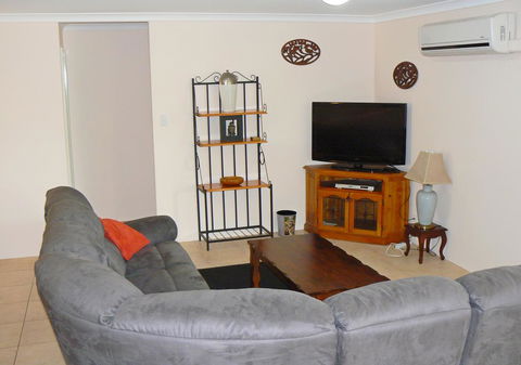 Geraldton Luxury Vacation Home - Accommodation Port Hedland 2
