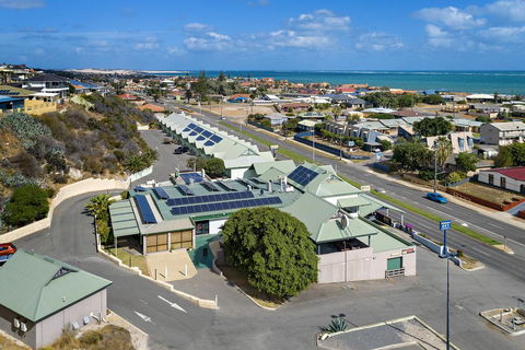 Geraldton Motor Inn - Accommodation Port Hedland 2
