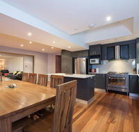 Gippsland Twelve-Spacious and Central with off street parking - Accommodation Port Hedland