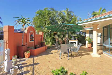 Golden Cane Bed & Breakfast - Accommodation Port Hedland 0