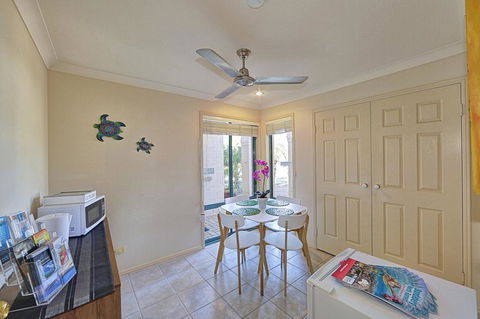 Golden Cane Bed & Breakfast - Accommodation Port Hedland 2