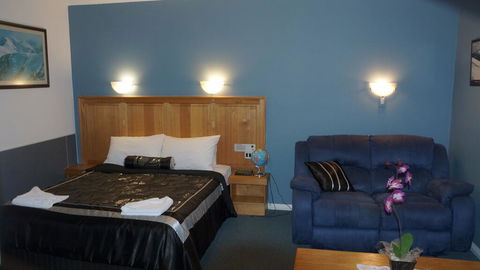 Golden Leaf Motel - Accommodation Port Hedland 2
