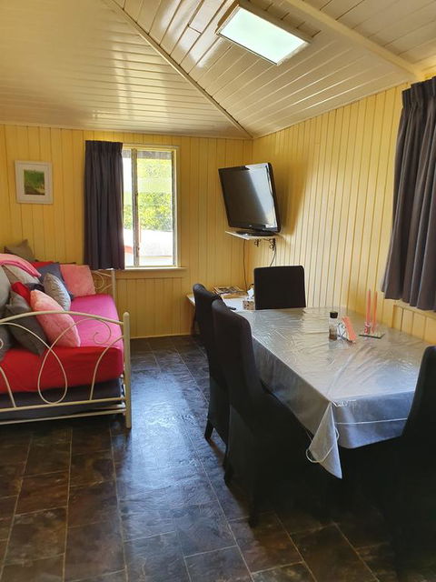 Golden Mt Rest Off Pepperina Lane - Accommodation Port Hedland 1