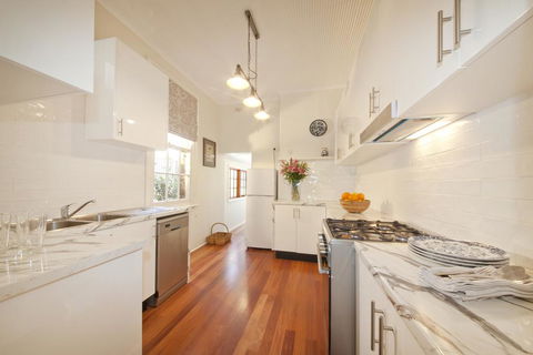 Grand Historical Terrace At The Rocks - Accommodation Port Hedland 1