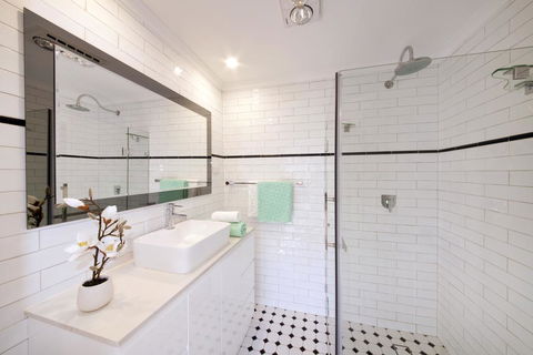 Grand Historical Terrace At The Rocks - Accommodation Port Hedland 3