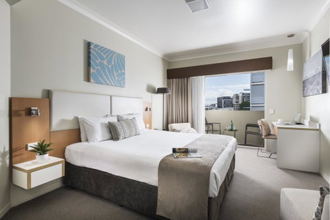 Grand Hotel And Apartments Townsville - Accommodation Port Hedland 2